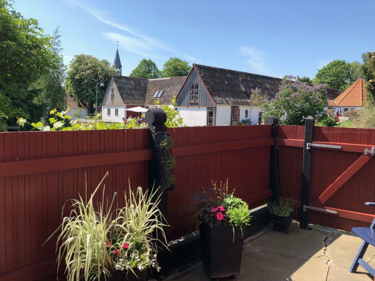 Villa Det Lille Rode Hus à Nyord Extérieur photo